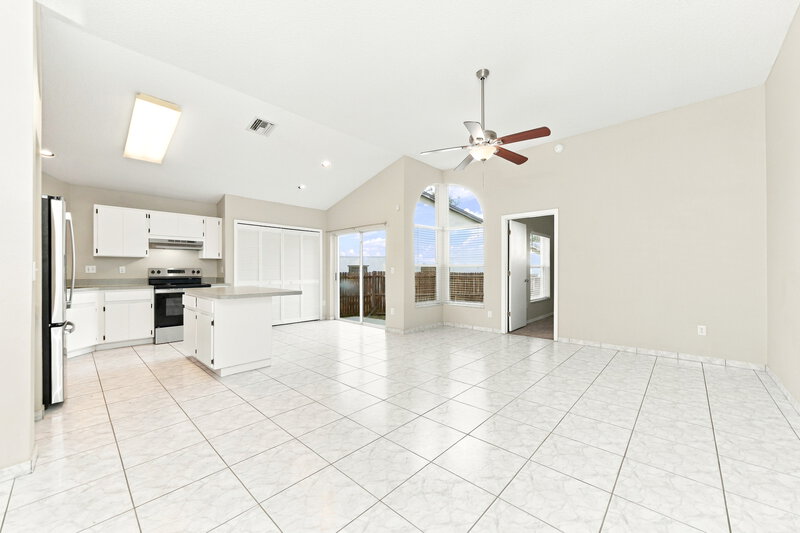 2,670/Mo, 8853 Parliament Ct Kissimmee, FL 34747 Dining Room View