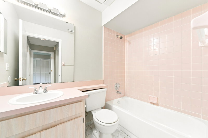 2,670/Mo, 8853 Parliament Ct Kissimmee, FL 34747 Bathroom View
