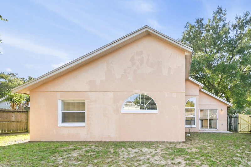 2,670/Mo, 8853 Parliament Ct Kissimmee, FL 34747 Rear View