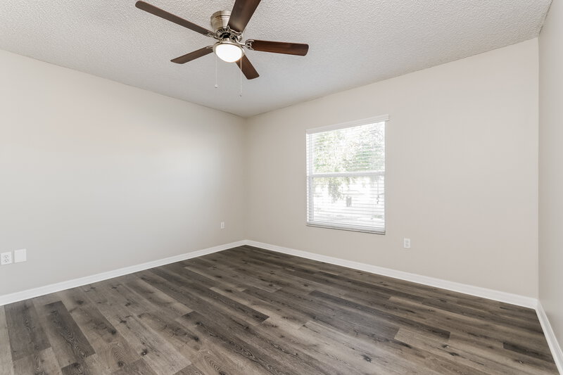2,285/Mo, 1419 Sherbourne St Winter Garden, FL 34787 Main Bedroom View