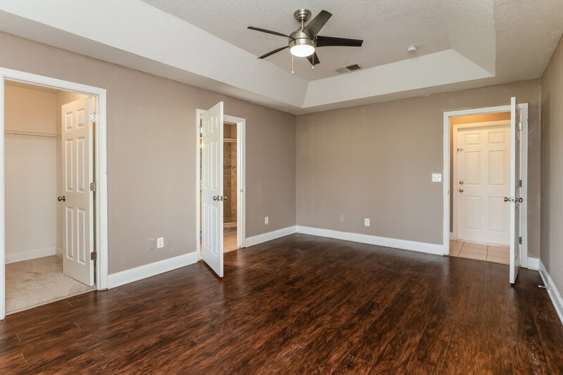 2,210/Mo, 350 Trade Wind Dr Minneola, FL 34715 Main Bedroom View
