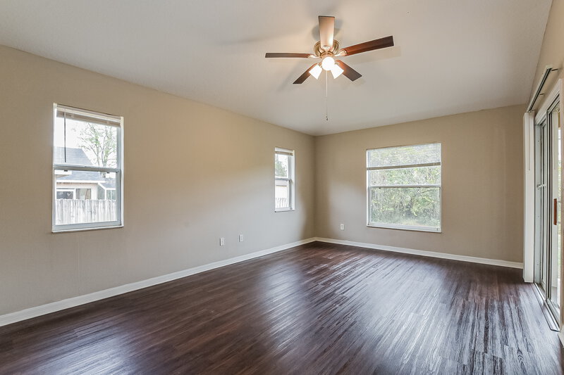 2,080/Mo, 640 Tranquility St Minneola, FL 34715 Main Bedroom View