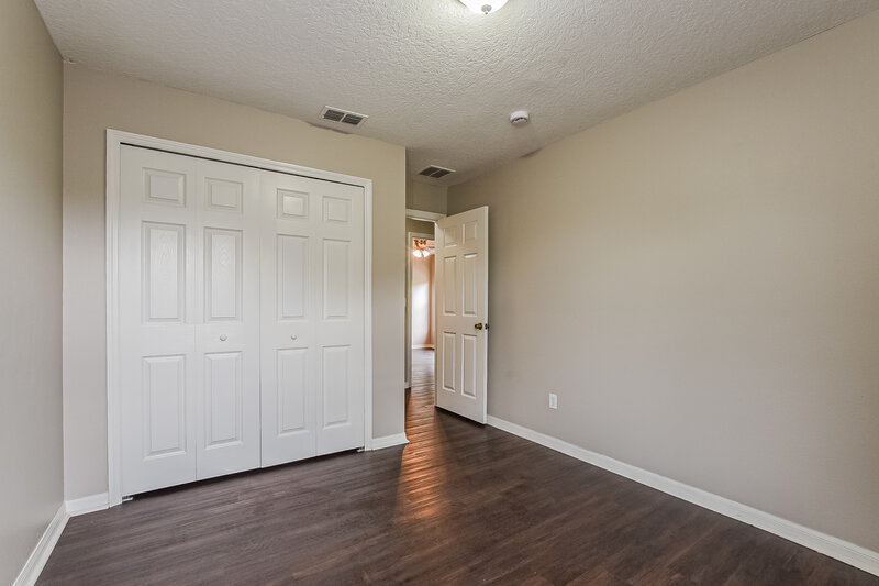 2,080/Mo, 640 Tranquility St Minneola, FL 34715 Bedroom View 4