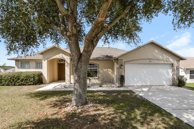 2,265/Mo, 803 Shore Breeze Way Minneola, FL 34715 External View