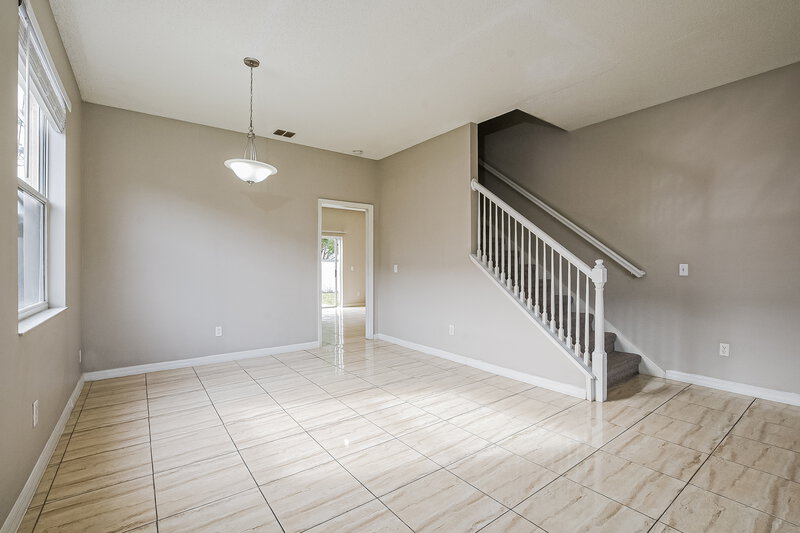 2,285/Mo, 1828 Olivia Cir Apopka, FL 32703 Dining Room View 2