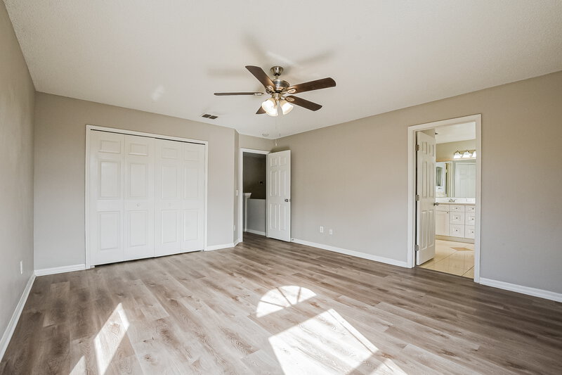 2,285/Mo, 1828 Olivia Cir Apopka, FL 32703 Main Bedroom View 2