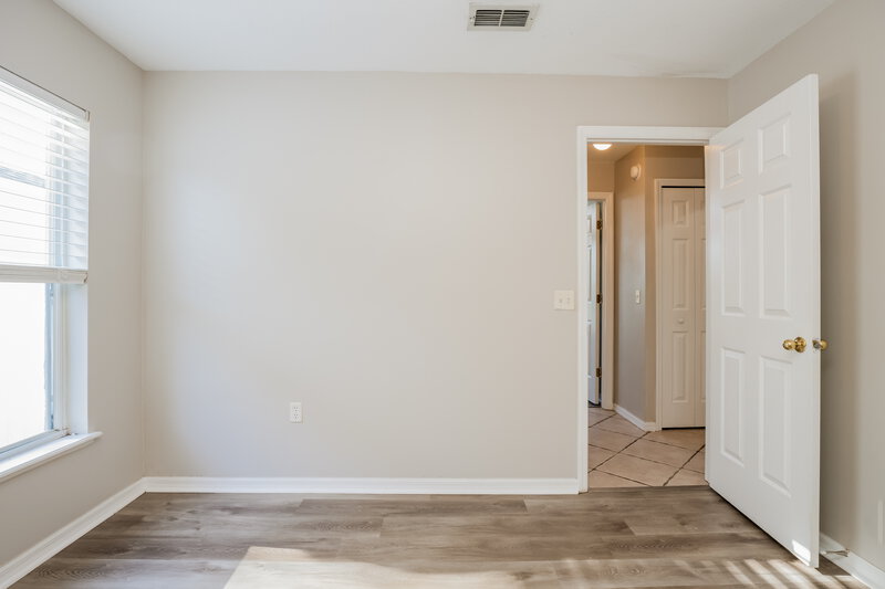 0/Mo, 4307 Pembridge Ave Orlando, FL 32826 Bedroom View 2