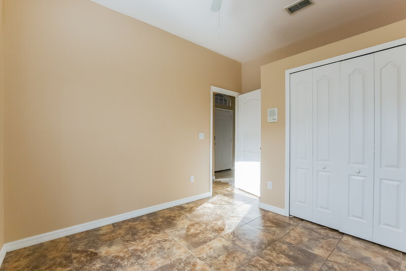 2,250/Mo, 1728 Riveredge Rd Oviedo, FL 32766 Bedroom View 2