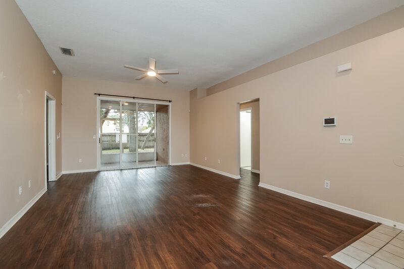 2,105/Mo, 1092 Manigan Ave Oviedo, FL 32765 Living Room View