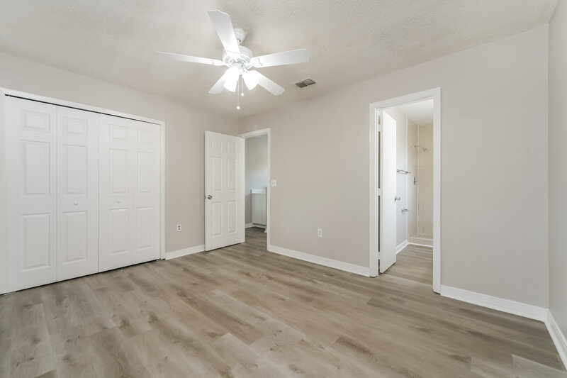 1,830/Mo, 1140 Windway Cir Kissimmee, FL 34744 Main Bedroom View 2