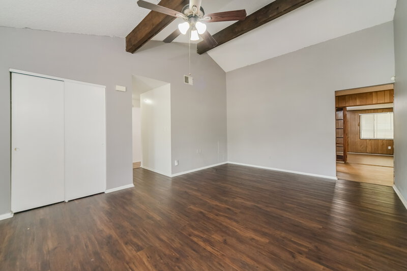 2,115/Mo, 123 Hidalgo Ave Kissimmee, FL 34743 Living Room View 2