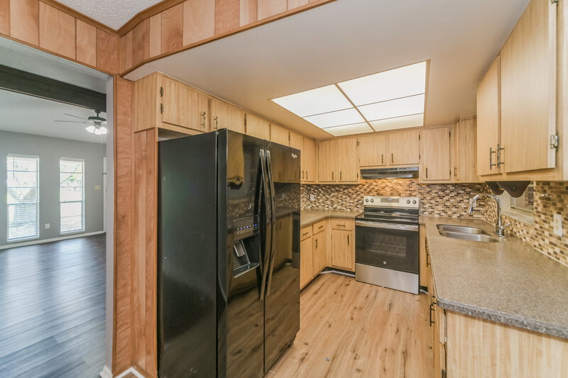 2,115/Mo, 123 Hidalgo Ave Kissimmee, FL 34743 Kitchen View