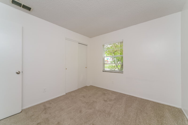 2,115/Mo, 123 Hidalgo Ave Kissimmee, FL 34743 Bedroom View 2