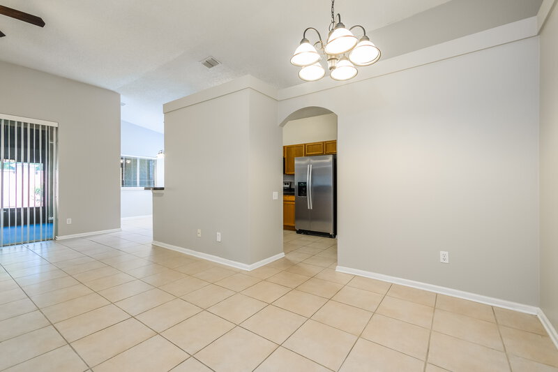 2,390/Mo, 7241 Mardell Ct Orlando, FL 32835 Dining Room View