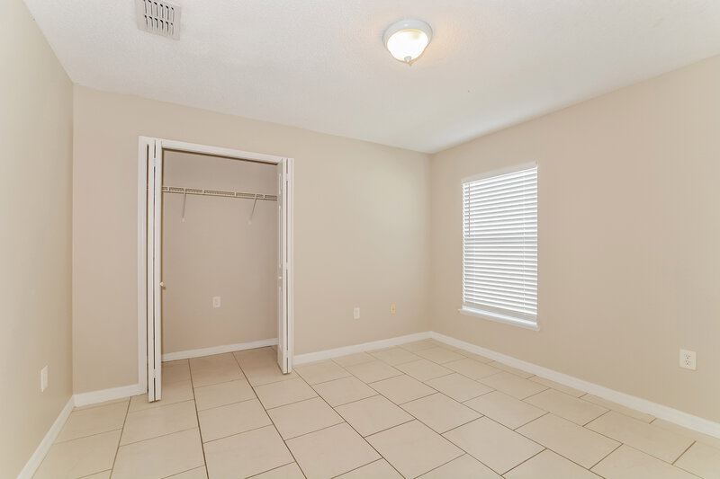2,065/Mo, 5070 Silver Thistle Ln Saint Cloud, FL 34772 Bedroom View