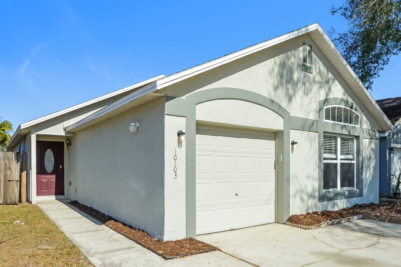 2,110/Mo, 10103 Richardson Ct Orlando, FL 32825 Front View