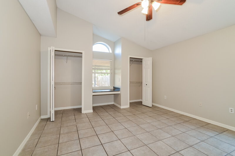 2,110/Mo, 10103 Richardson Ct Orlando, FL 32825 Main Bedroom View 2