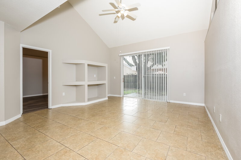 2,530/Mo, 3313 Hamlet Loop Winter Park, FL 32792 Living Room View