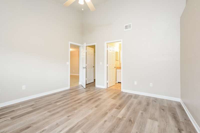 2,530/Mo, 3313 Hamlet Loop Winter Park, FL 32792 Main Bedroom View 2