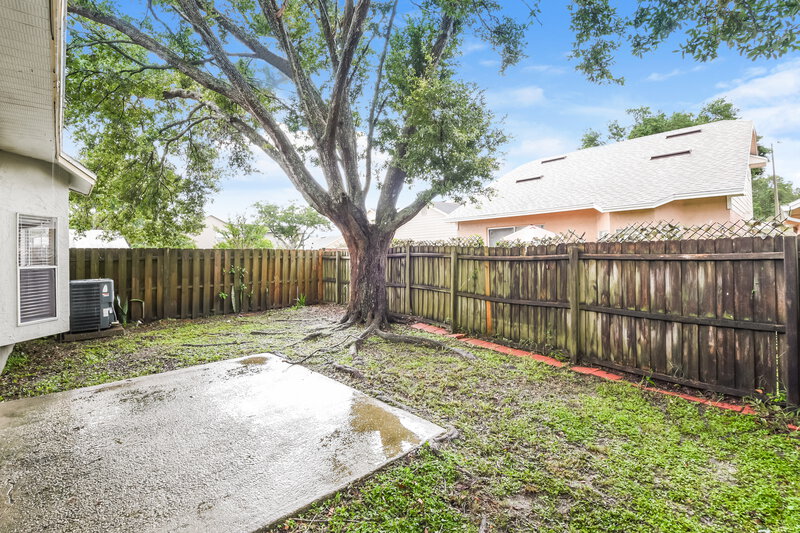 2,530/Mo, 3313 Hamlet Loop Winter Park, FL 32792 Rear View
