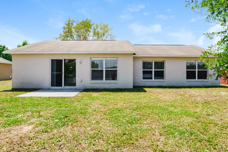 2,095/Mo, 13124 Moonflower Ct Clermont, FL 34711 Rear View