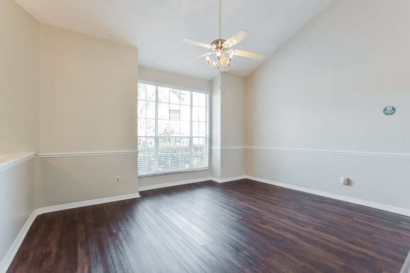 2,445/Mo, 2071 Sawgrass Dr Apopka, FL 32712 Bedroom View 2