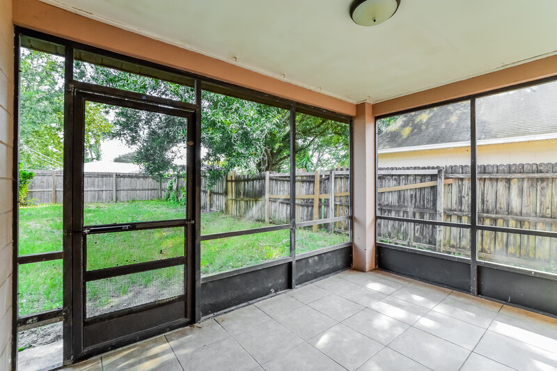 2,920/Mo, 2735 Talladega Dr Orlando, FL 32826 Sun Room View