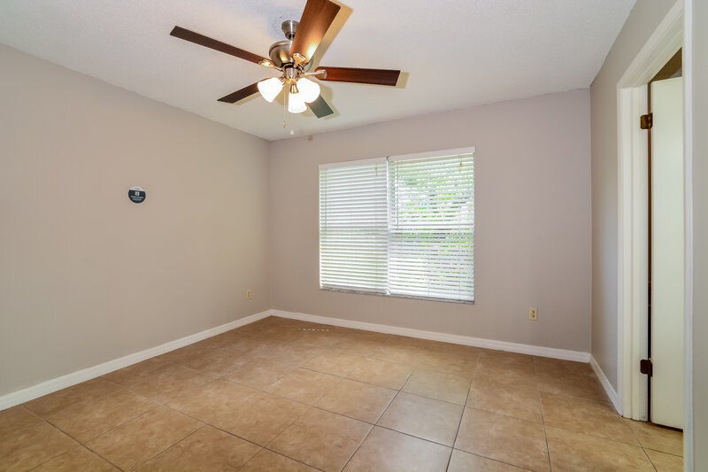 2,920/Mo, 2735 Talladega Dr Orlando, FL 32826 Main Bedroom View