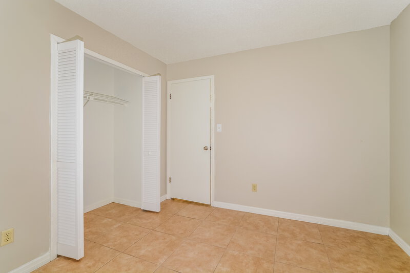 2,920/Mo, 2735 Talladega Dr Orlando, FL 32826 Bedroom View 4