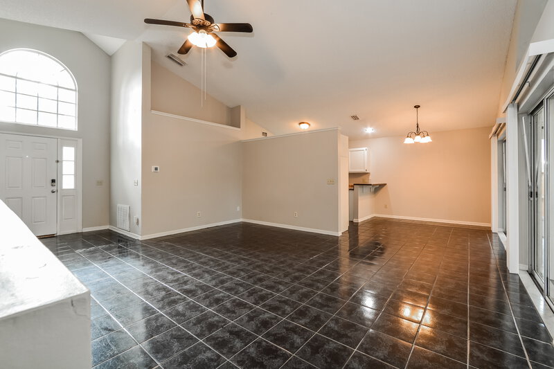 2,265/Mo, 1626 Riveredge Rd Oviedo, FL 32766 Living Room View