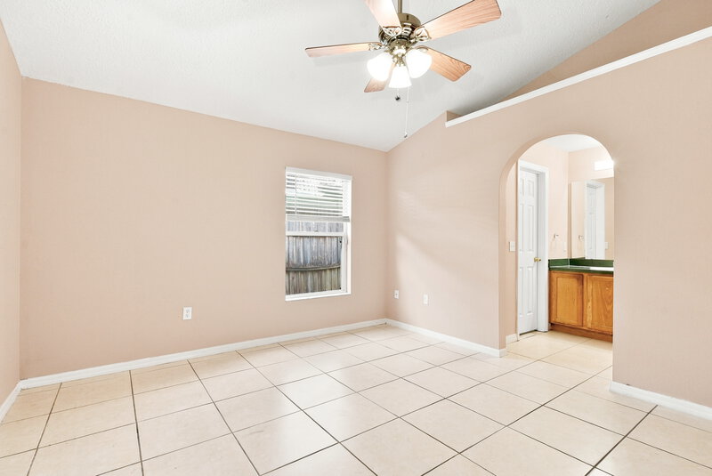 2,175/Mo, 10506 Rocking a Run Orlando, FL 32825 Primary Bedroom View