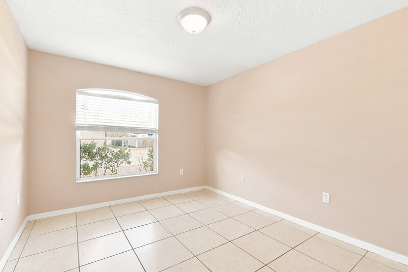 2,175/Mo, 10506 Rocking a Run Orlando, FL 32825 Bedroom View 3