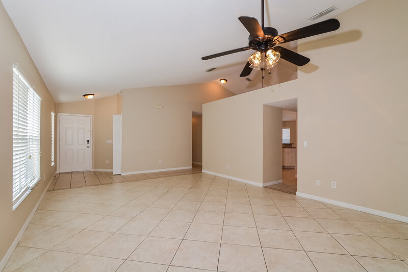 2,130/Mo, 2184 Mallard Creek Cir Kissimmee, FL 34743 Living Room View