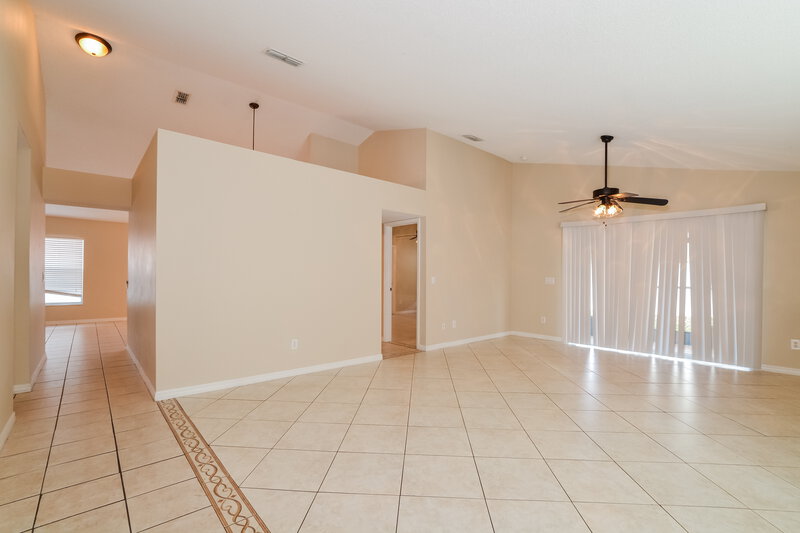 2,130/Mo, 2184 Mallard Creek Cir Kissimmee, FL 34743 Living Room View 2