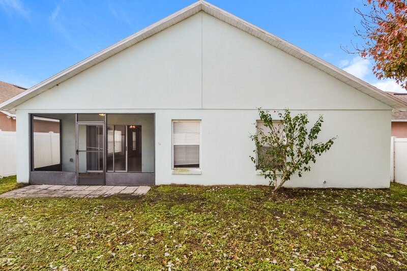 2,130/Mo, 2184 Mallard Creek Cir Kissimmee, FL 34743 Rear View