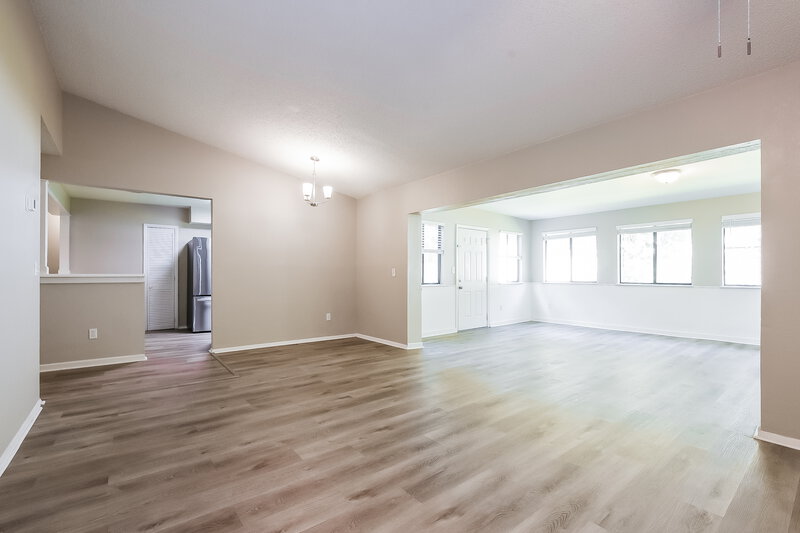 2,050/Mo, 175 Exeter Ave Longwood, FL 32750 Dining Room View