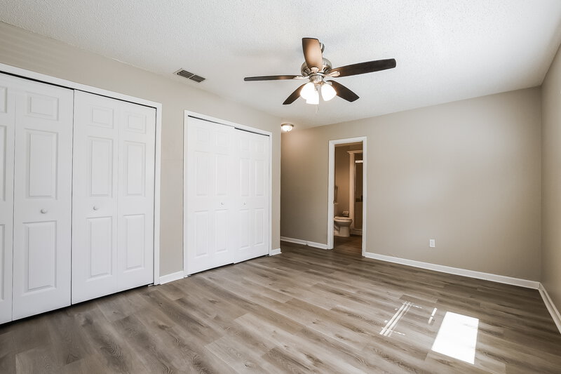 2,050/Mo, 175 Exeter Ave Longwood, FL 32750 Main Bedroom View 2