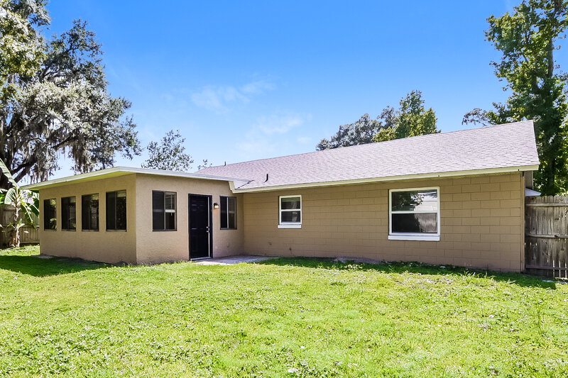 2,050/Mo, 175 Exeter Ave Longwood, FL 32750 Rear View