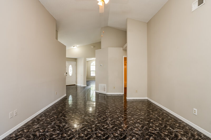 2,445/Mo, 296 Morning Glory Dr Lake Mary, FL 32746 Living Room View 2