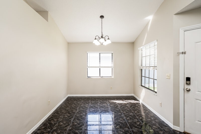 2,445/Mo, 296 Morning Glory Dr Lake Mary, FL 32746 Dining Room View