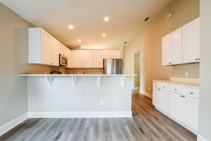 2,440/Mo, 4201 Shadow Creek Cir Oviedo, FL 32765 Kitchen View