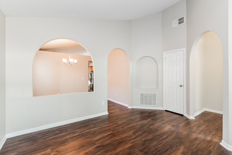 2,280/Mo, 16329 Coopers Hawk Ave Clermont, FL 34714 Living Room View 2