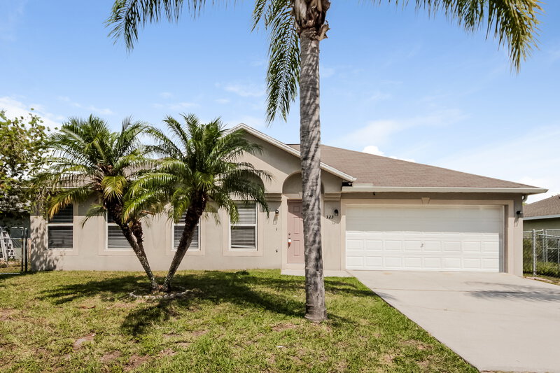 2,060/Mo, 323 Colonade Ct Kissimmee, FL 34758 External View