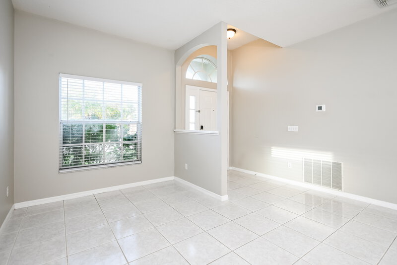2,295/Mo, 5549 Ligustrum Loop Oviedo, FL 32765 Living Room View