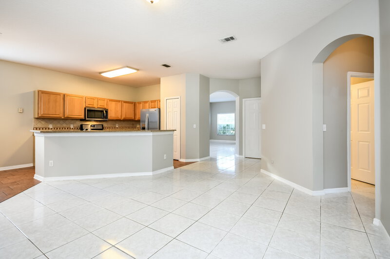 2,295/Mo, 5549 Ligustrum Loop Oviedo, FL 32765 Living Room View 3