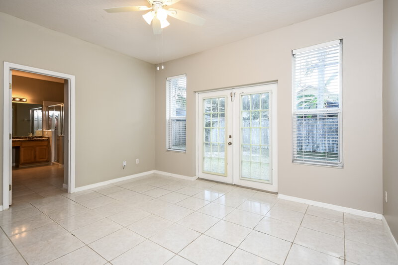 2,295/Mo, 5549 Ligustrum Loop Oviedo, FL 32765 Main Bedroom View 2