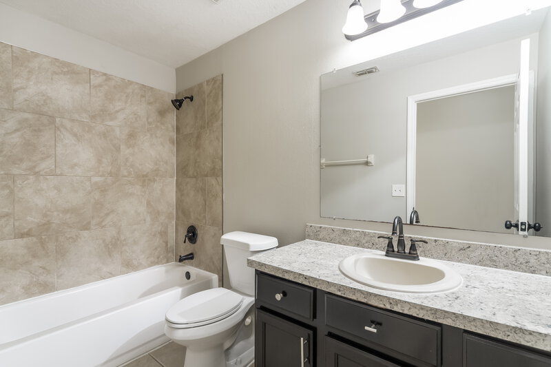 2,085/Mo, 2774 Eagle Canyon Drive S Kissimmee, FL 34746 Bathroom View