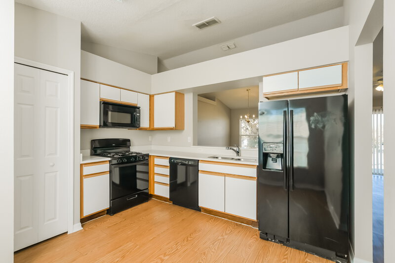 1,960/Mo, 11838 Foxglove Dr Clermont, FL 34711 Kitchen View