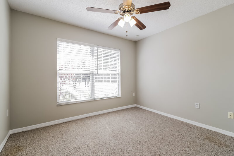 2,170/Mo, 4313 Iveyglen Ave Orlando, FL 32826 Bedroom View