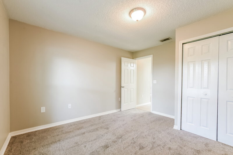 2,170/Mo, 4313 Iveyglen Ave Orlando, FL 32826 Bedroom View 2